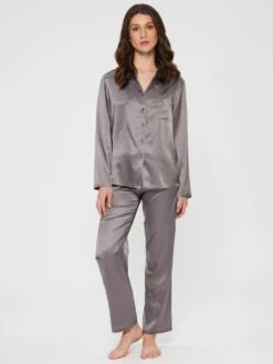 Seide Pyjama 2-tlg. SETA No. 9 Von Chiara Fiorini -MAISON LEJABY Verkaufsgeschäft schlafanzug seide dunkelgrau gc180 chiara fiorini 1 2
