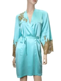 Seide Morgenmantel JARDIN Kurz Marjolaine -MAISON LEJABY Verkaufsgeschäft seide morgenmantel gletscherblau jardin 2002 marjolaine 2 1 1