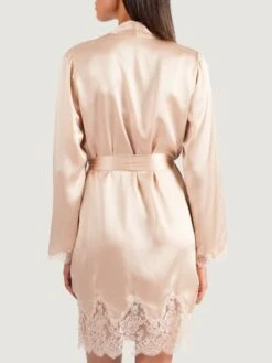 100% Seide Kimono SOIE D´AMOUR Von Aubade -MAISON LEJABY Verkaufsgeschäft seide morgenmantel ms65 goldsand 3 soie d amour aubade