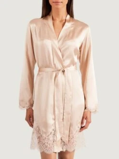 100% Seide Kimono TOI MON AMOUR Viele Farben Von Aubade -MAISON LEJABY Verkaufsgeschäft seide morgenmantel ms65 goldsand 4 soie d amour aubade 2 1