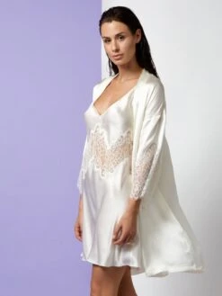 100% Seide Negligee CICLAMINO Von Vivis -MAISON LEJABY Verkaufsgeschäft seide neglige ciclamino weiss vivis