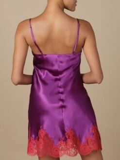 100% Seide Neglige GEMMA No. 3 Von Marjolaine 21 100% Seide Neglige GEMMA No. 3 Von Marjolaine -MAISON LEJABY Verkaufsgeschäft seide neglige gemma no3 beere rot 3gem0113 marjolaine