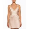 Seide Negligé ADRIANA Von Millesia -MAISON LEJABY Verkaufsgeschäft seide neglige goldsand creme m1390 adriana millesia 1