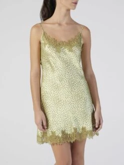 100% Seide Neglige Mit Spitze Kurz Kiwi Print Von Verdiani 11 100% Seide Neglige Mit Spitze Kurz Kiwi Print Von Verdiani -MAISON LEJABY Verkaufsgeschäft seide neglige gruen 4505 verdiani