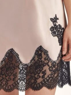 100% Seide Negligé TOI MON AMOUR Uni Farben Von Aubade -MAISON LEJABY Verkaufsgeschäft seide neglige qs40 sonate altrosa schwarz 5 toi moi amour aubade 4 1 1 1