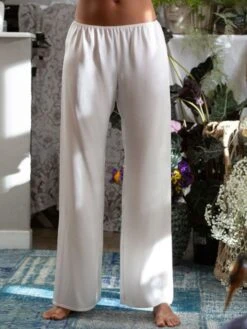 100% Seide PYJAMAHOSE Soie Unie Marjolaine 15 100% Seide PYJAMAHOSE Soie Unie Marjolaine -MAISON LEJABY Verkaufsgeschäft seide pyjamahose soi5803 naturel weiss marjolaine 8 1