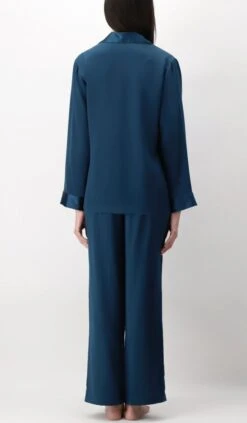 100% Seide Schlafanzug CLASSICO Von Luna Di Seta -MAISON LEJABY Verkaufsgeschäft seidenpyjama damen vlst08007 ocean petrol luna di seta 4 1 1