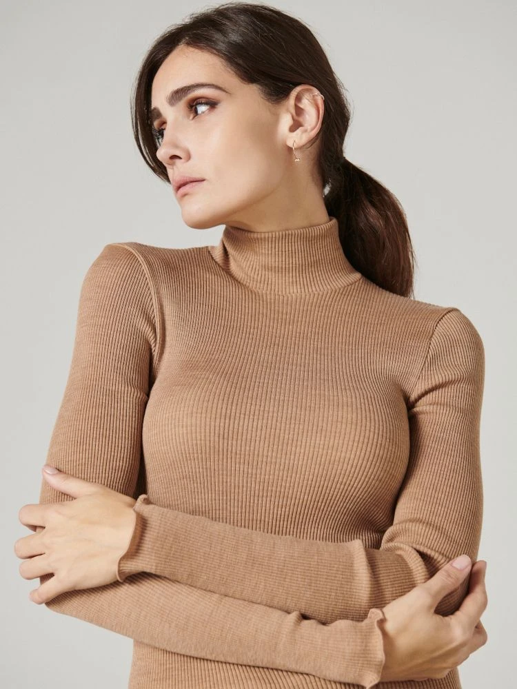 Merinowolle-Seide Mockneck Shirt Gerippt Basic Von Oscalito 7 Merinowolle-Seide Mockneck Shirt Gerippt Basic Von Oscalito - Image 5