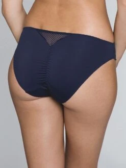 MAISON LEJABY Slip Mit Spitze GABY Von Maisonlejaby 19 MAISON LEJABY Slip Mit Spitze GABY Von Maisonlejaby -MAISON LEJABY Verkaufsgeschäft slip nachtblau 13863 gaby maison lejaby 2 1