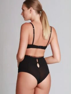 Spitze Taillenslip Schwarz Von Prelude Milano 9 Spitze Taillenslip Schwarz Von Prelude Milano -MAISON LEJABY Verkaufsgeschäft spitze bh taillenslip ys258 yd256 schwarz prelude 2 2