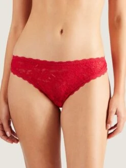 String ROSESSENCE HK Spitze Von Aubade -MAISON LEJABY Verkaufsgeschäft spitze dessous hk26 2 gala rot rosessence aubade 1 1 1
