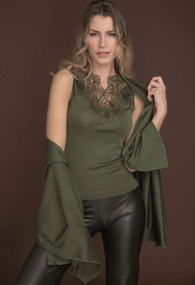 Merinowolle-Seide STOLA Schultertuch Von Artimaglia 15 Merinowolle-Seide STOLA Schultertuch Von Artimaglia - Image 13