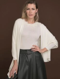 Merinowolle-Seide STOLA Schultertuch Von Artimaglia 27 Merinowolle-Seide STOLA Schultertuch Von Artimaglia -MAISON LEJABY Verkaufsgeschäft stola wolle seide weiss 28600 artimaglia