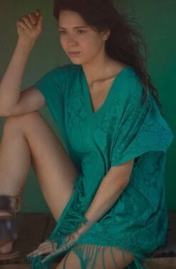 Spitze Strandtunika JESSE 20 Einfarbig Von Pain De Sucre -MAISON LEJABY Verkaufsgeschäft strandtunika spitze jesse gruen pain de sucre 5 1