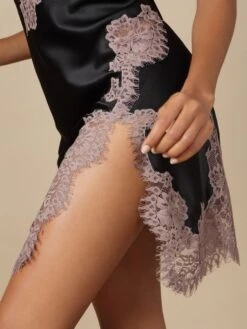 Stretch Seide Nachthemd IDYLLE Von Marjolaine -MAISON LEJABY Verkaufsgeschäft stretch seide nachthemd idylle 4idy0101 schwarz macchiato marjolaine 1