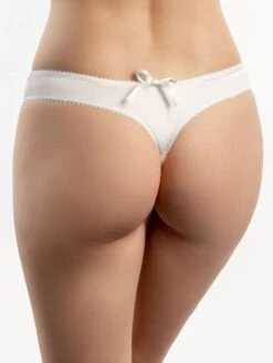 Spitze String Von Prelude Milano -MAISON LEJABY Verkaufsgeschäft string spitze yd273 yd273.alb 2 prelude milano 1