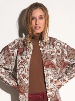Rollkragenshirt KASCHMIR VISCOSE Von Chiara Fiorini 20 Rollkragenshirt KASCHMIR VISCOSE Von Chiara Fiorini -MAISON LEJABY Verkaufsgeschäft top rollkragen kaschmir viscose chocolate cf1318 chiara fiorini 2 6 1 1