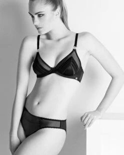 Triangel BH CLANDESTINE Aus Seide Von Millesia -MAISON LEJABY Verkaufsgeschäft triangel bh m6432 string m6488 cladestine millesia schwarz set 1