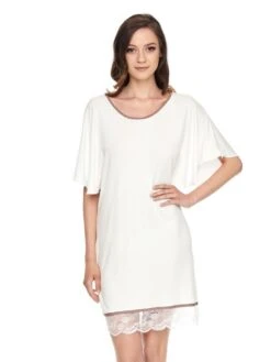 Viscose Sleepshirt HEDDA Mit Spitze Von Gattina -MAISON LEJABY Verkaufsgeschäft viscose sleepshirt hedda creme 391723 gattina